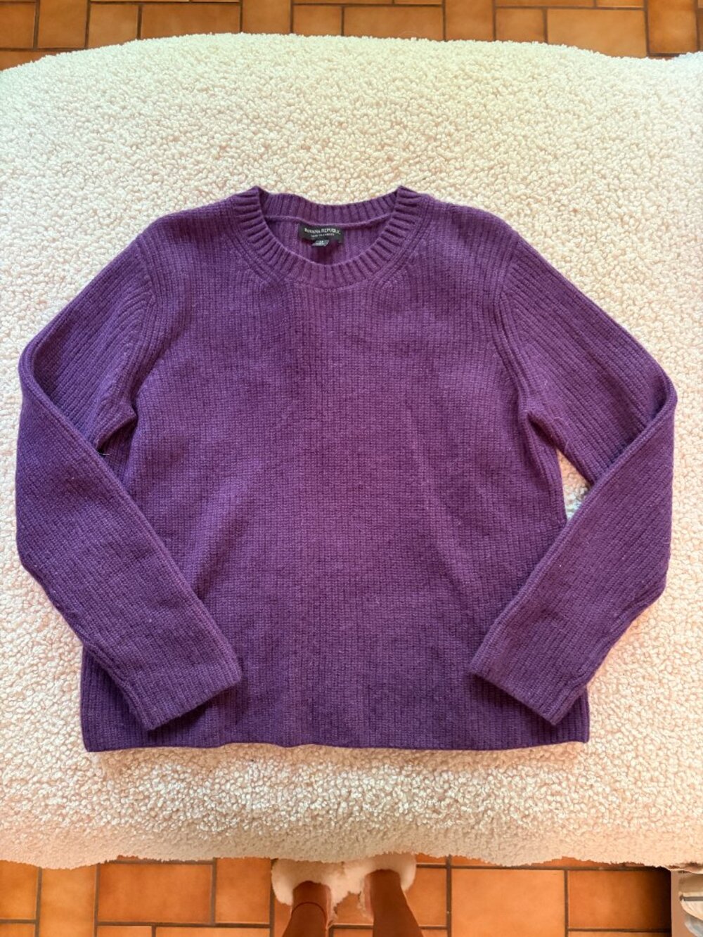 Banana Republic 100% Cashmere Crewneck Sweater Deep Purple Size M
